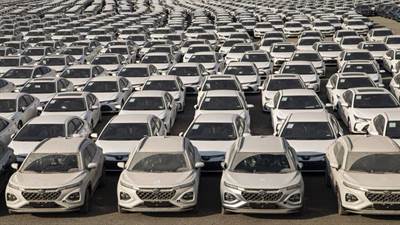 آیا الان وقت خرید خودرو است یا باید صبر کرد؟ تحلیل بازار پاییز ۱۴۰۵